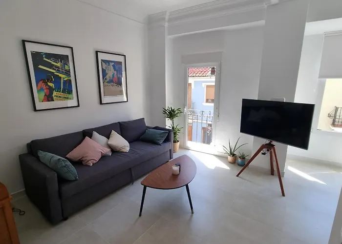 Romantic Apartment In The Heart Of Cabanyal